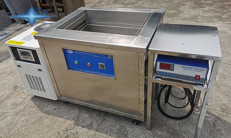 超聲波清洗設(shè)備：電子熱敏元件的高效清洗解決方案