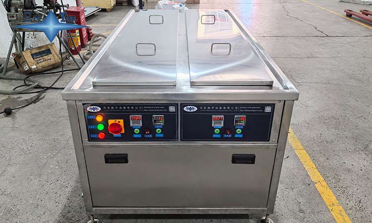 超聲波清洗機的機油選擇：類型、特性與應(yīng)用指南